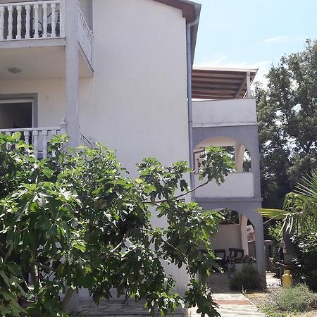 Apartments Malinska-Kajkic Kültér fotó